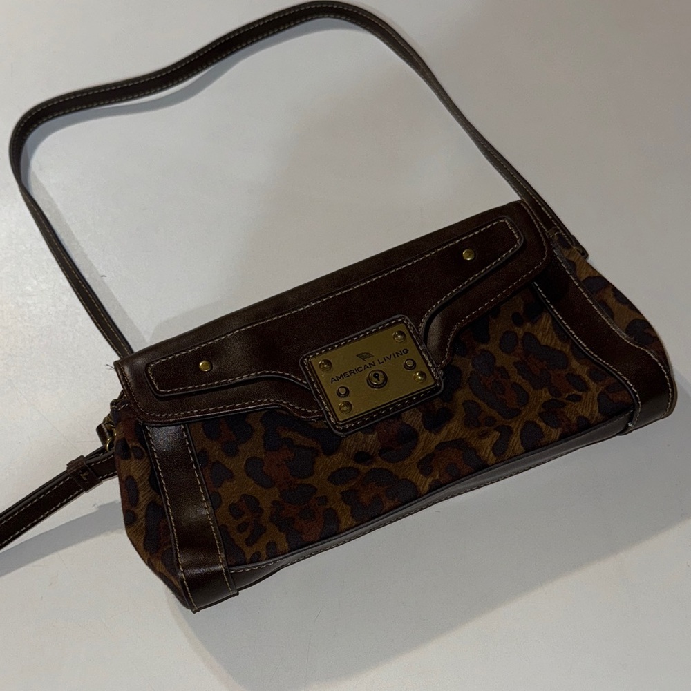 Y2K American Living Trendy Leopard‎ Print Wristlet/Crossbody Multi Carry Purse